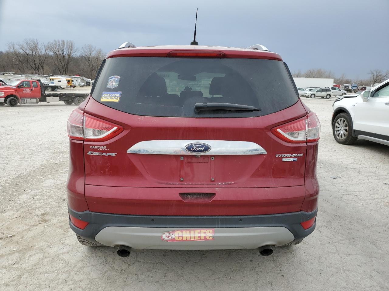 2016 Ford Escape VIN 1FMCU9JX1GUC72265 Copart auction photo, front end damage thumbnail 6