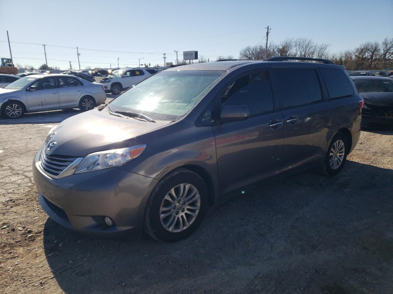 2017 Toyota Sienna VIN 5TDYZ3DC1HS779013