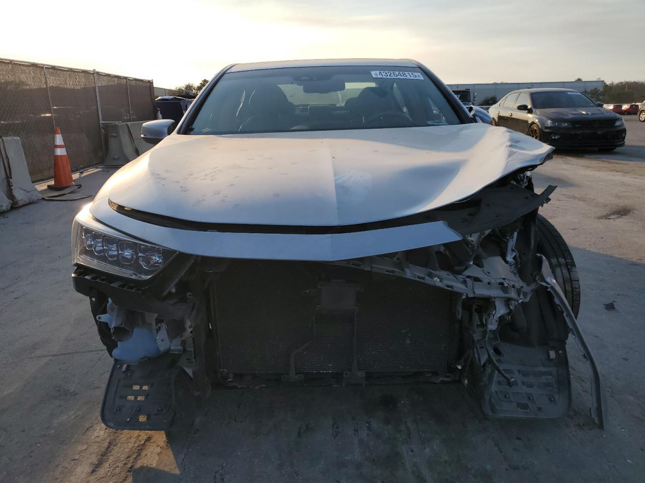 2018 Acura RLX VIN JH4KC1F52JC000704 Copart auction photo, front end damage thumbnail 5