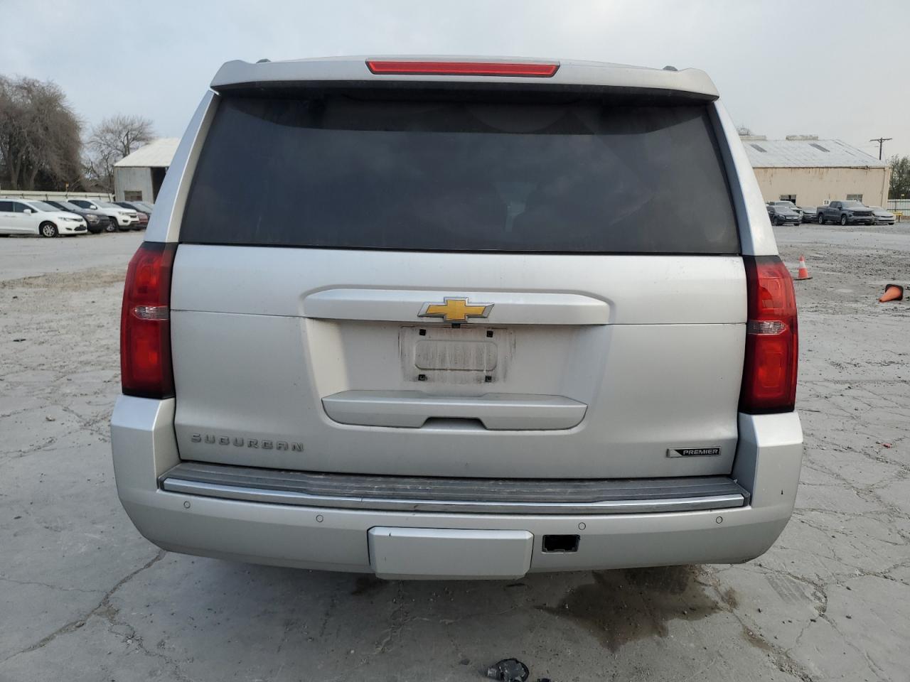 2018 Chevrolet Suburban VIN 1GNSKJKC5JR149220 Copart auction photo, front end damage thumbnail 6