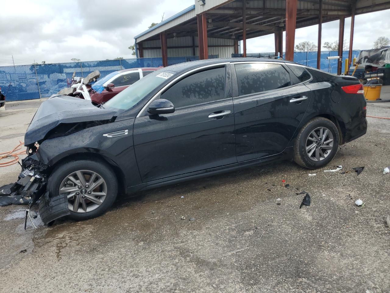 2020 KIA Optima VIN 5XXGT4L32LG415245