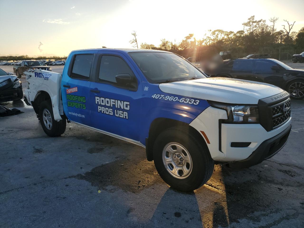 2024 Nissan Navara (Frontier) VIN 1N6ED1EJ2RN647739 Copart auction photo, rear end damage thumbnail 4
