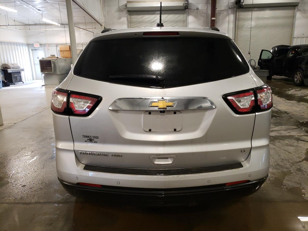 2017 Chevrolet Traverse VIN 1GNKVHKD0HJ109922 Copart auction photo, front end / side damage thumbnail 6