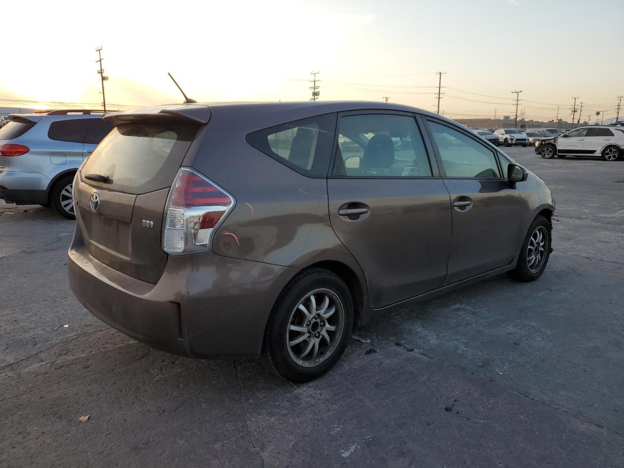 2016 Toyota Prius VIN JTDZN3EU0GJ048138 Copart auction photo, front end damage thumbnail 3