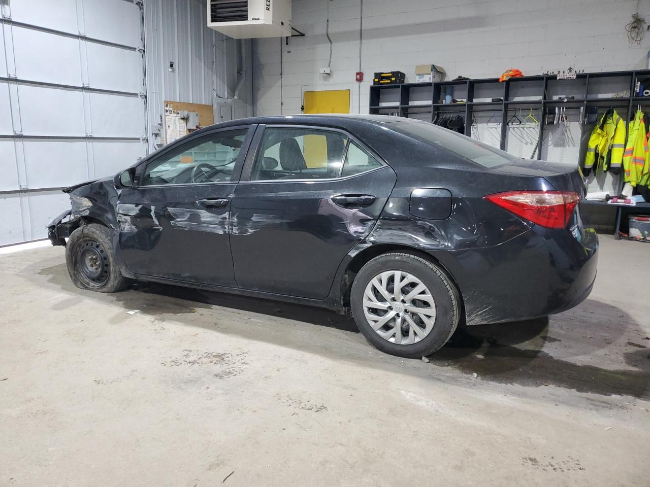 2017 Toyota Corolla VIN 2T1BURHE0HC937482 Copart auction photo, front end / side damage thumbnail 2