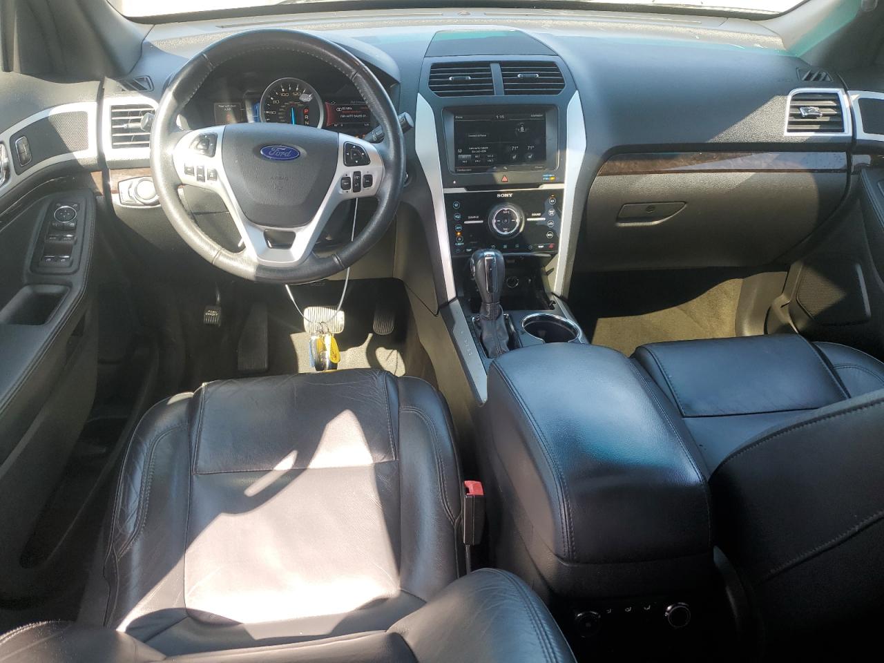 2015 Ford Explorer VIN 1FM5K7F82FGB60964 Copart auction photo, front end / side damage thumbnail 8