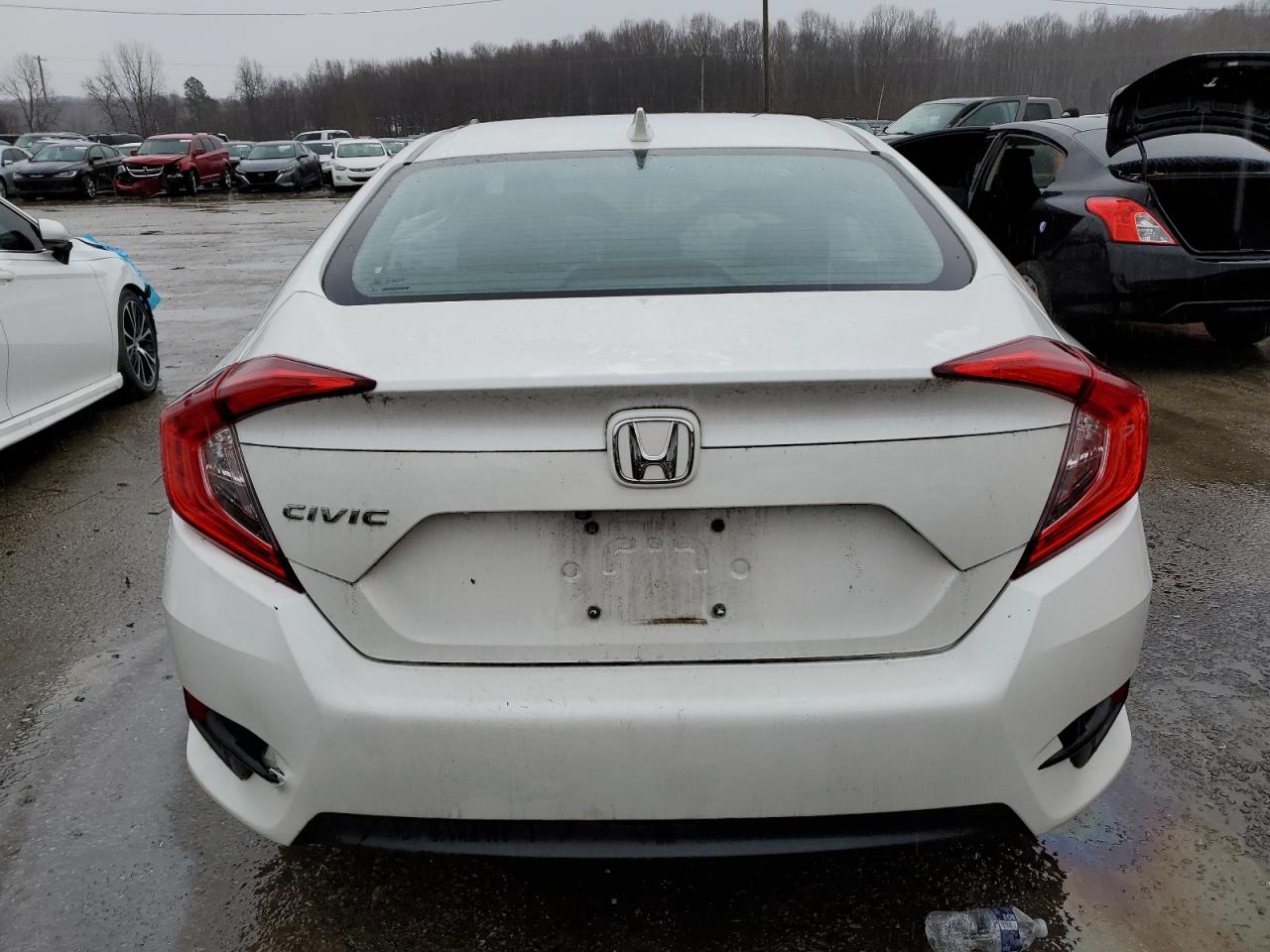 2017 Honda Civic VIN 19XFC2F7XHE045046 Copart auction photo, front end damage thumbnail 6
