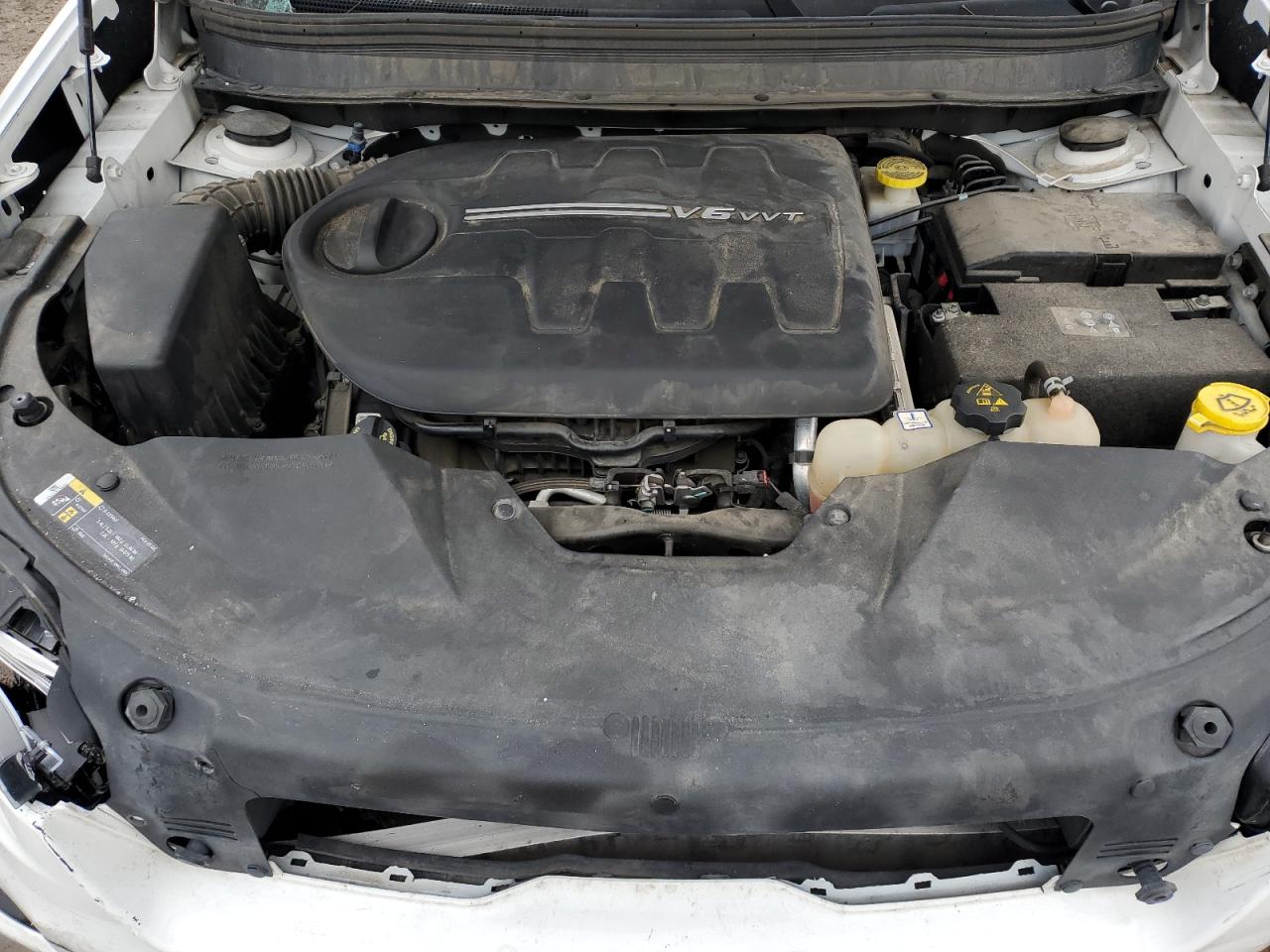 2019 Jeep Grand Cherokee VIN 1C4PJLLX3KD300889 Copart auction photo, front end / minor dent/scratches damage thumbnail 12