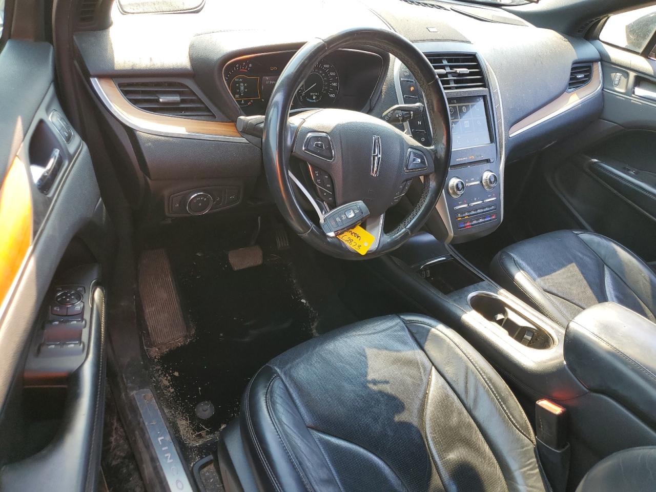2019 Lincoln MKC VIN 5LMCJ3D99KUL02590 Copart auction photo, minor dent/scratches damage thumbnail 8
