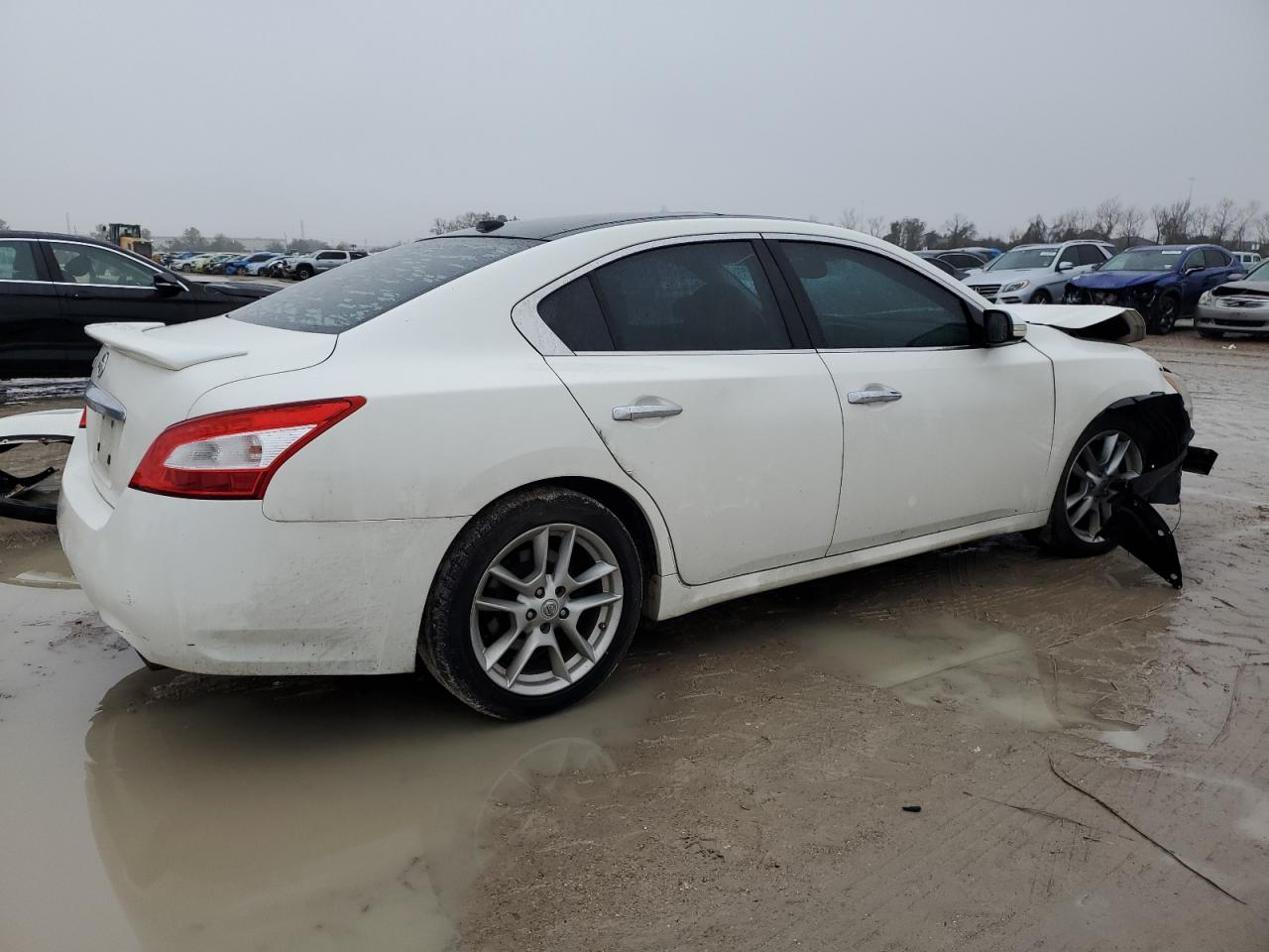 2009 Nissan Maxima VIN 1N4AA51E89C821826 Copart auction photo, front end / side damage thumbnail 3