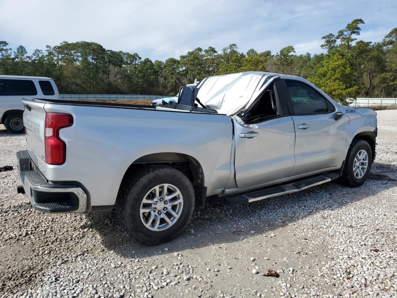 2020 Chevrolet Silverado VIN 3GCUYDED7LG320266 Copart auction photo, top/roof / front end damage thumbnail 3