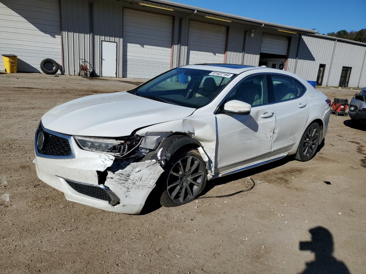 2018 Acura TLX VIN 19UUB2F57JA004599