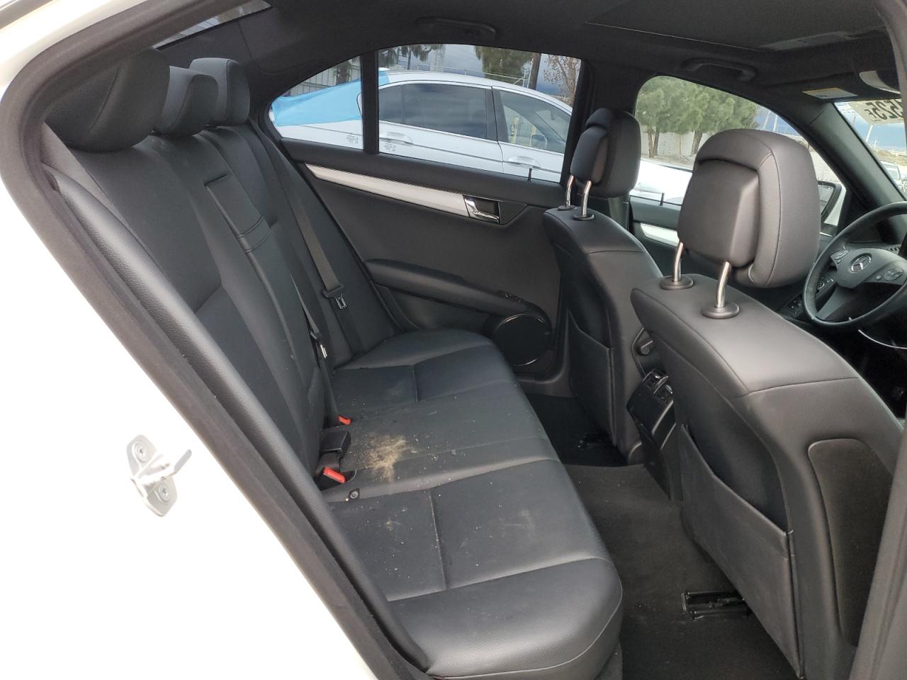 2009 Mercedes-Benz C-klasse VIN WDDGF54X09R067651 Copart auction photo, front end damage thumbnail 10