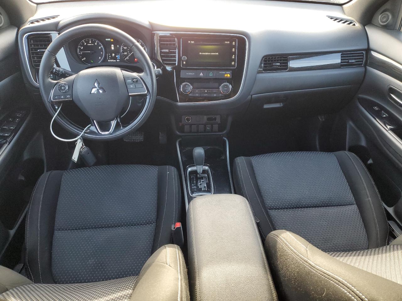 2018 Mitsubishi Outlander VIN JA4AZ3A36JZ065169 Copart auction photo, front end damage thumbnail 8