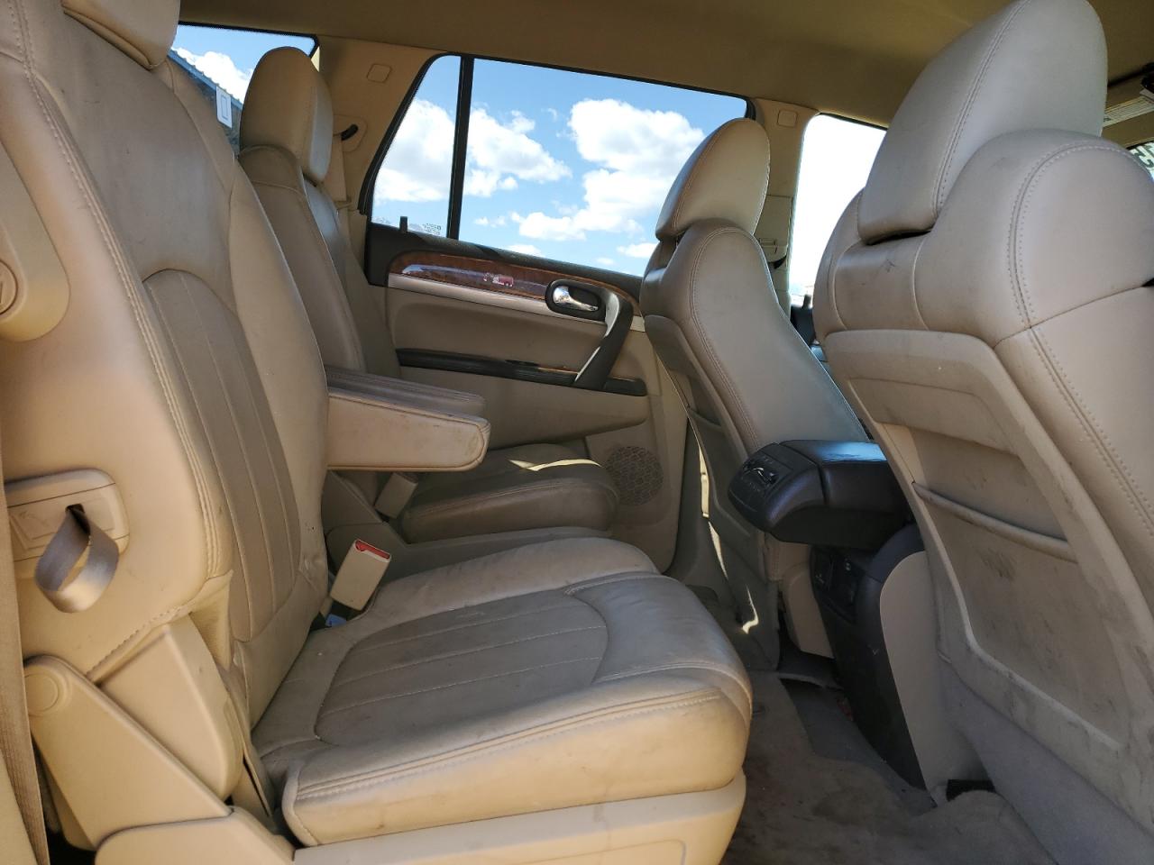 2012 Buick Enclave VIN 5GAKVCEDXCJ323947 Copart auction photo, front end / side damage thumbnail 11