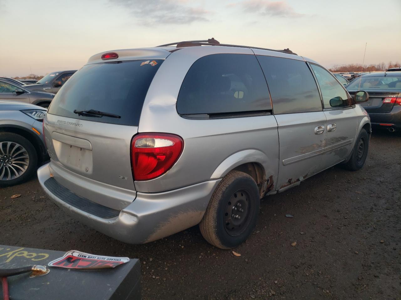 2005 Dodge Caravan VIN 2D4GP24RX5R306055 Copart auction photo, side / minor dent/scratches damage thumbnail 3