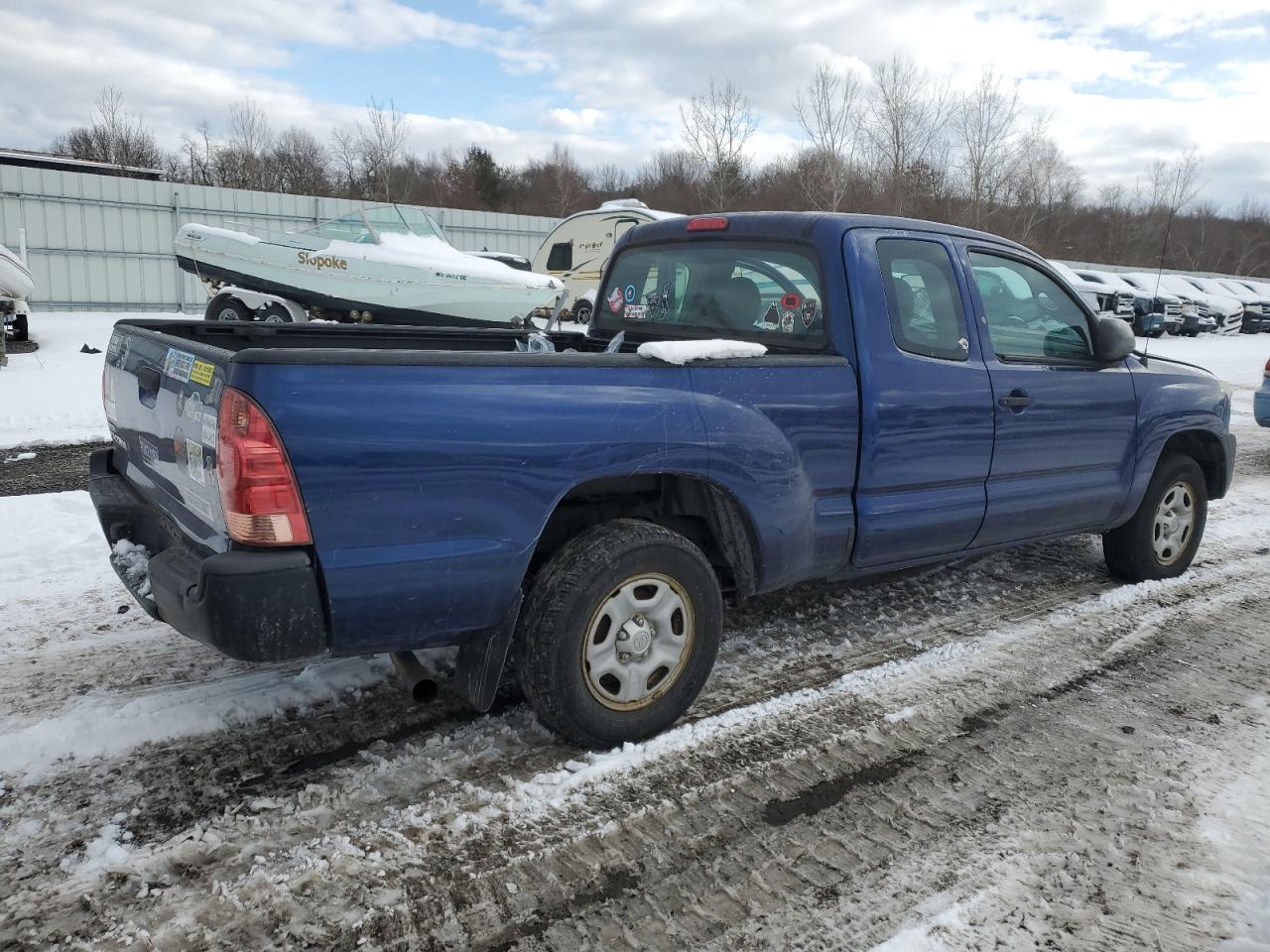 2015 Toyota Tacoma VIN 5TFTX4CN0FX054762 Copart auction photo, front end / side damage thumbnail 3