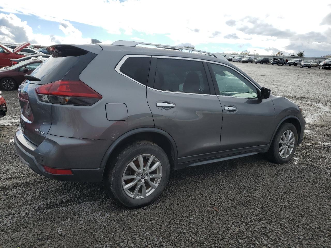 2019 Nissan Rogue VIN KNMAT2MV6KP533851 Copart auction photo, front end damage thumbnail 3