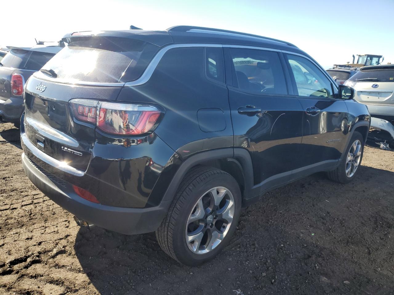 2019 Jeep Compass VIN 3C4NJDCB9KT596464 Copart auction photo, hail damage thumbnail 3
