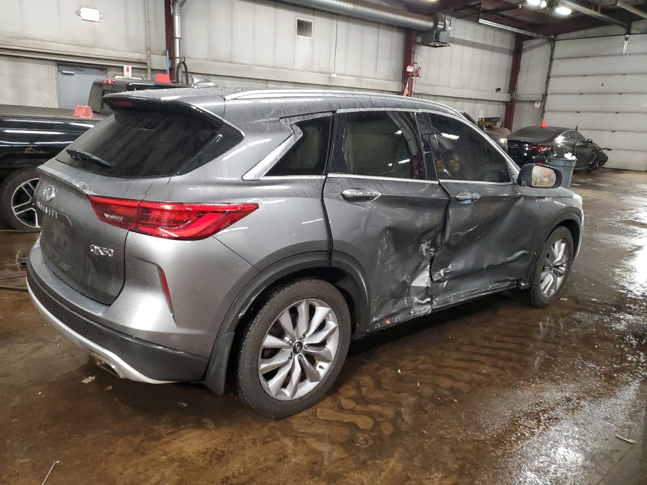 2020 Infiniti QX50 VIN 3PCAJ5M30LF108000 Copart auction photo, side / minor dent/scratches damage thumbnail 3