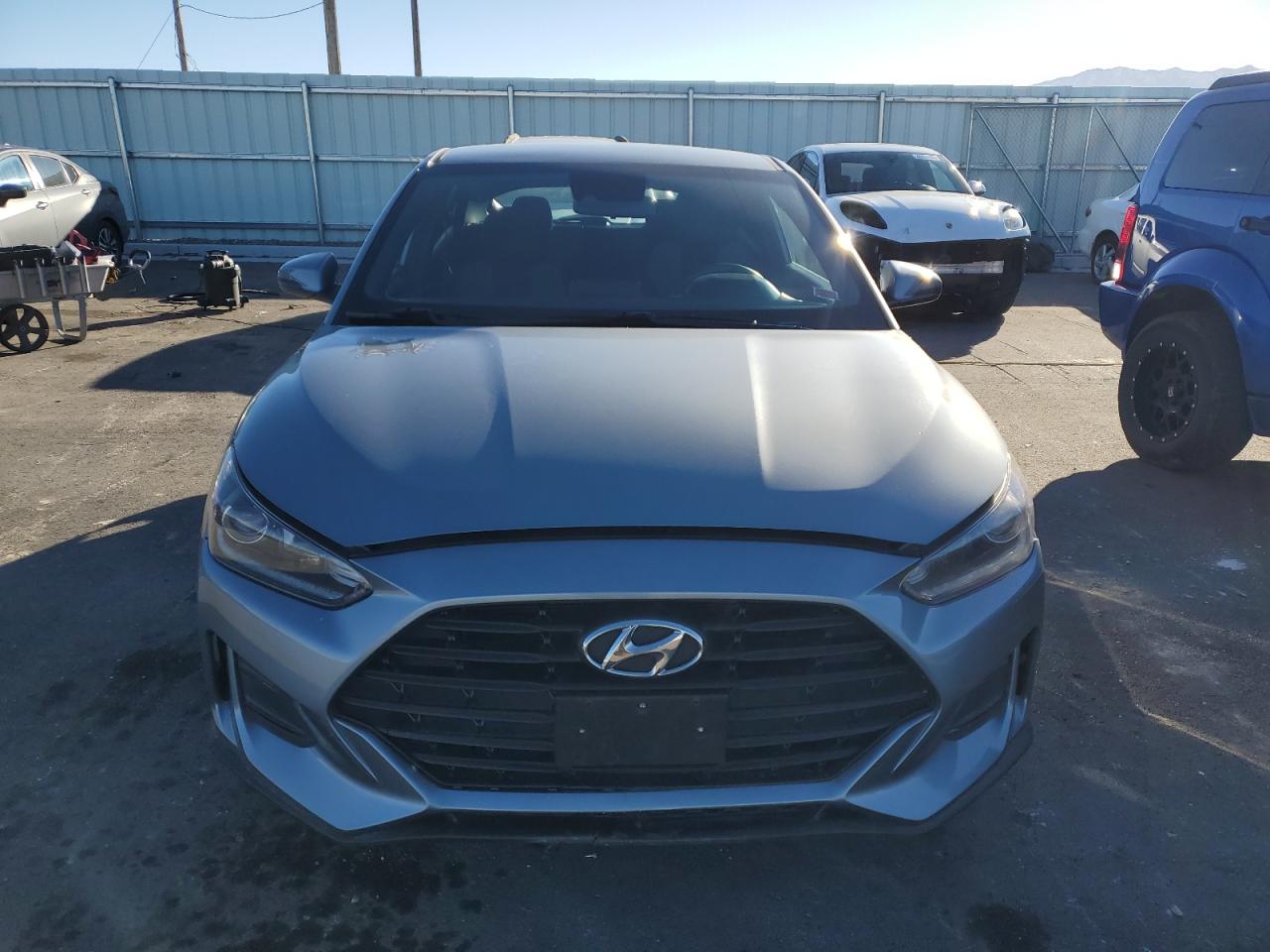 2019 Hyundai Veloster VIN KMHTG6AF6KU019853 Copart auction photo, rear end damage thumbnail 5