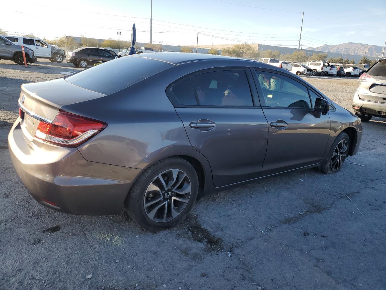 2014 Honda Civic VIN 19XFB2F86EE005070 Copart auction photo, front end / undercarriage damage thumbnail 3