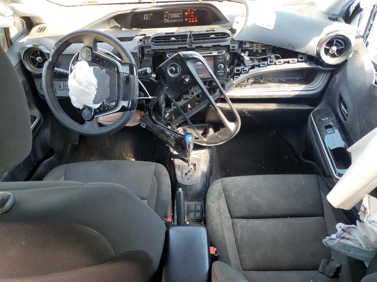 2018 Toyota Prius VIN JTDKDTB33J1602523 Copart auction photo, side / front end damage thumbnail 8