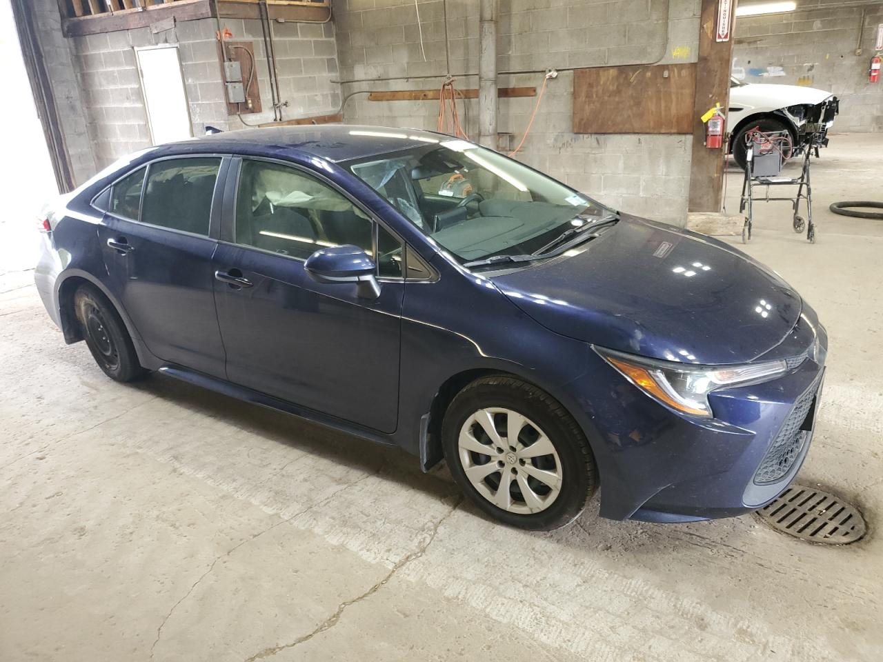 2021 Toyota Corolla VIN JTDEPMAE2MJ162389 Copart auction photo, side damage thumbnail 4