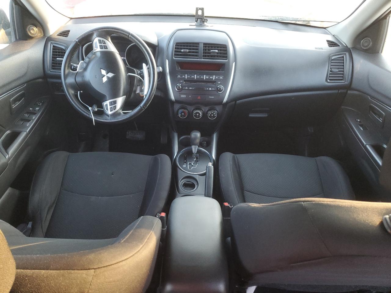 2013 Mitsubishi Outlander VIN 4A4AP3AU1DE020942 Copart auction photo, all over / minor dent/scratches damage thumbnail 8