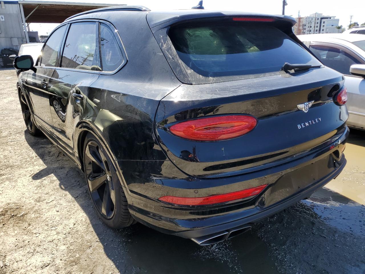 2021 Bentley Bentayga VIN SJAAM2ZVXMC037985 Copart auction photo, front end / side damage thumbnail 2