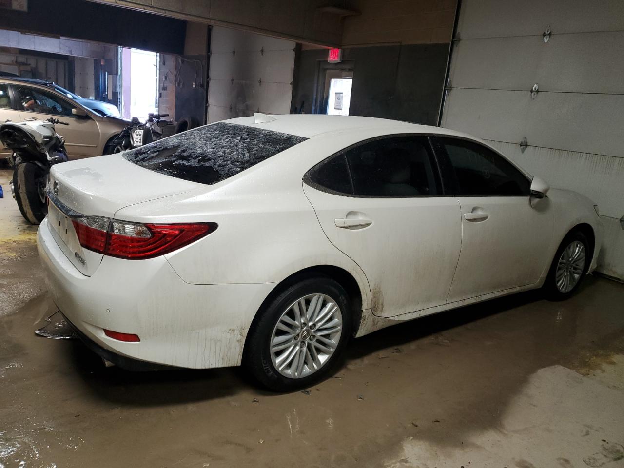 2015 Lexus ES VIN JTHBK1GG5F2171804 Copart auction photo, vandalism damage thumbnail 3