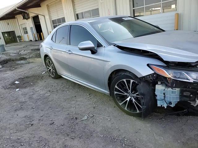 2018 Toyota Camry VIN 4T1B11HK6JU583035 Copart auction photo, front end / side damage thumbnail 11