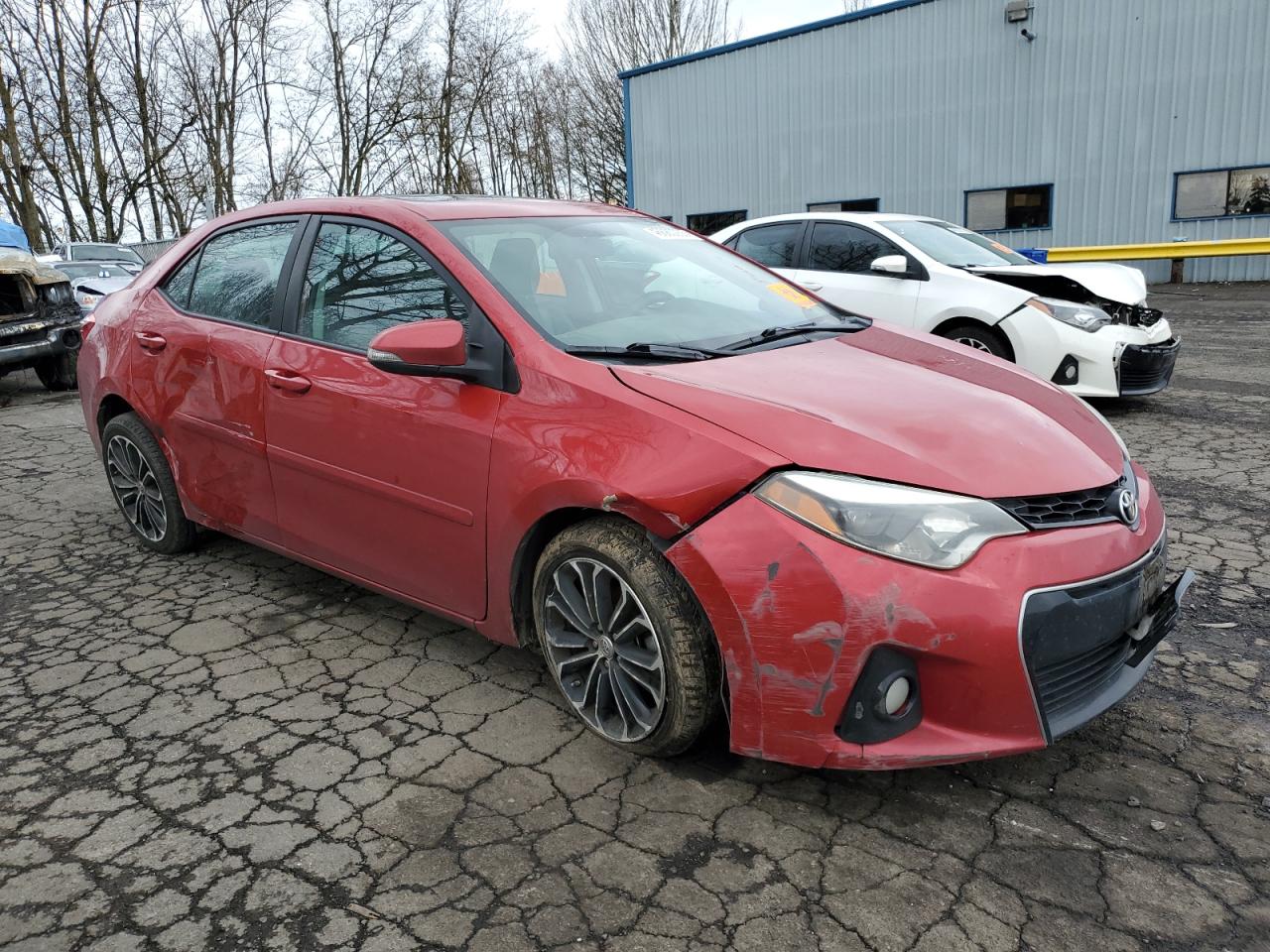 2015 Toyota Corolla VIN 2T1BURHE7FC430978 Copart auction photo, side / front end damage thumbnail 4
