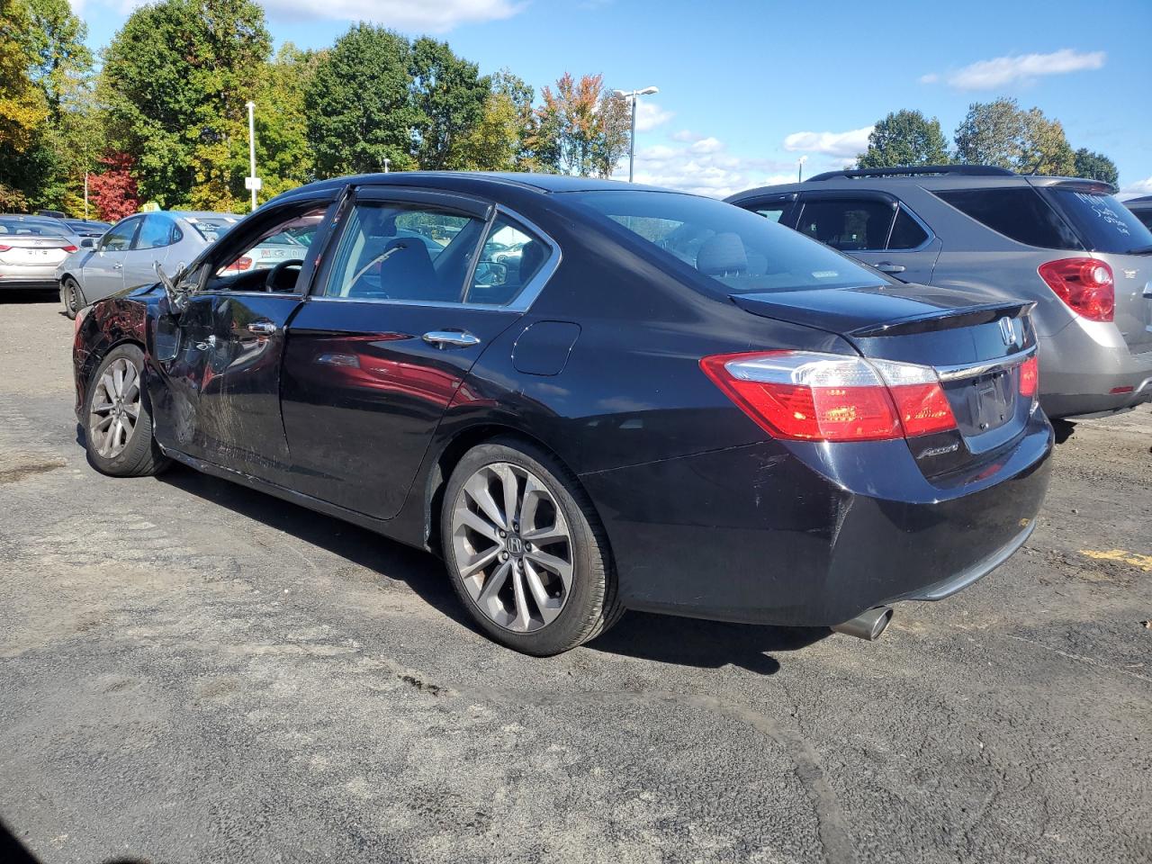 2014 Honda Accord VIN 1HGCR2F53EA272594 Copart auction photo, front end / side damage thumbnail 2
