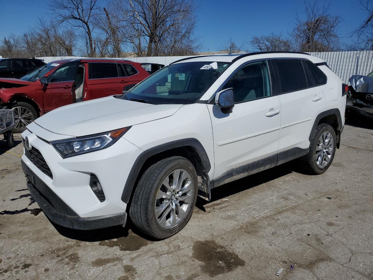 2020 Toyota RAV 4 VIN 2T3A1RFV1LW114713
