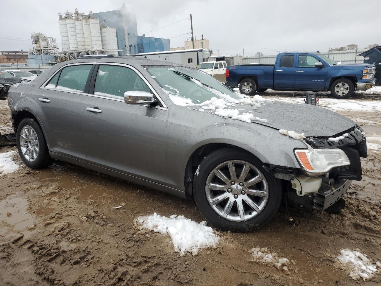 2011 Chrysler 300 VIN 2C3CA5CG7BH564375 Copart auction photo, all over damage thumbnail 4