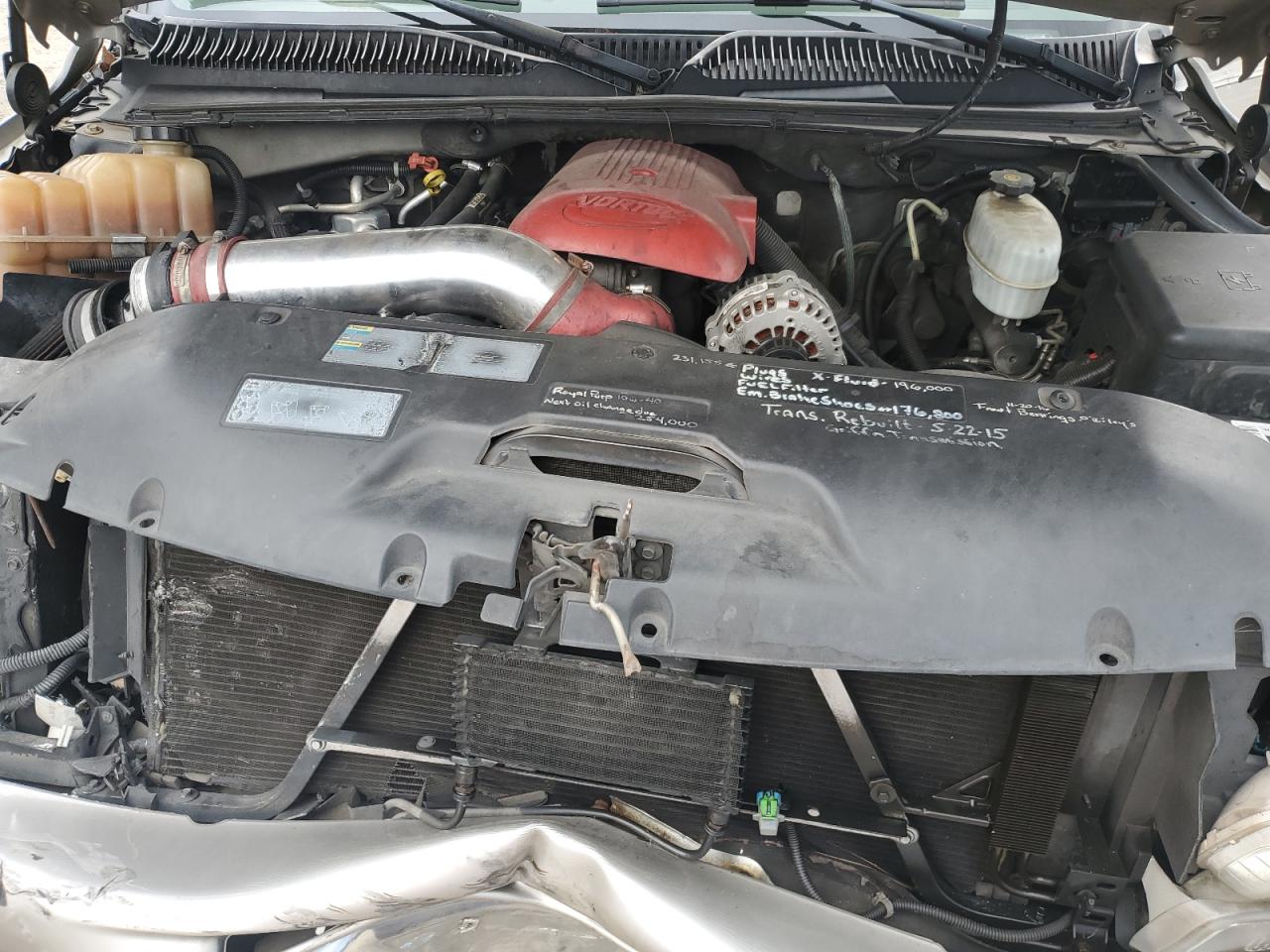 2004 Chevrolet Tahoe VIN 1GNEK13Z54R218332 Copart auction photo, all over damage thumbnail 13