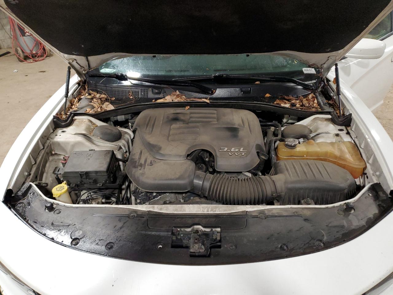 2016 Dodge Charger VIN 2C3CDXBG4GH103680 Copart auction photo, vandalism / front end damage thumbnail 11