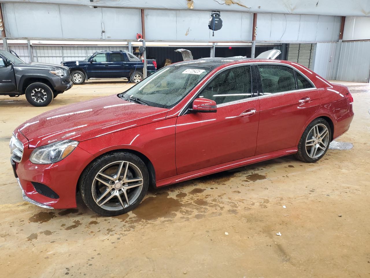 2014 Mercedes-Benz E-klasse VIN WDDHF8JB8EB050792