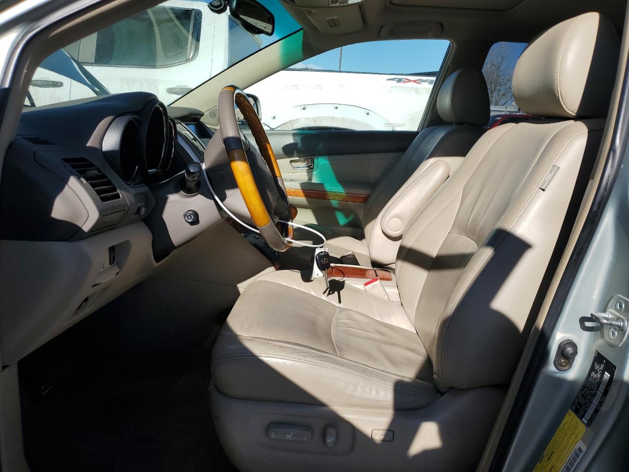 2006 Lexus RX VIN JTJHA31U260104689 Copart auction photo, front end / side damage thumbnail 7