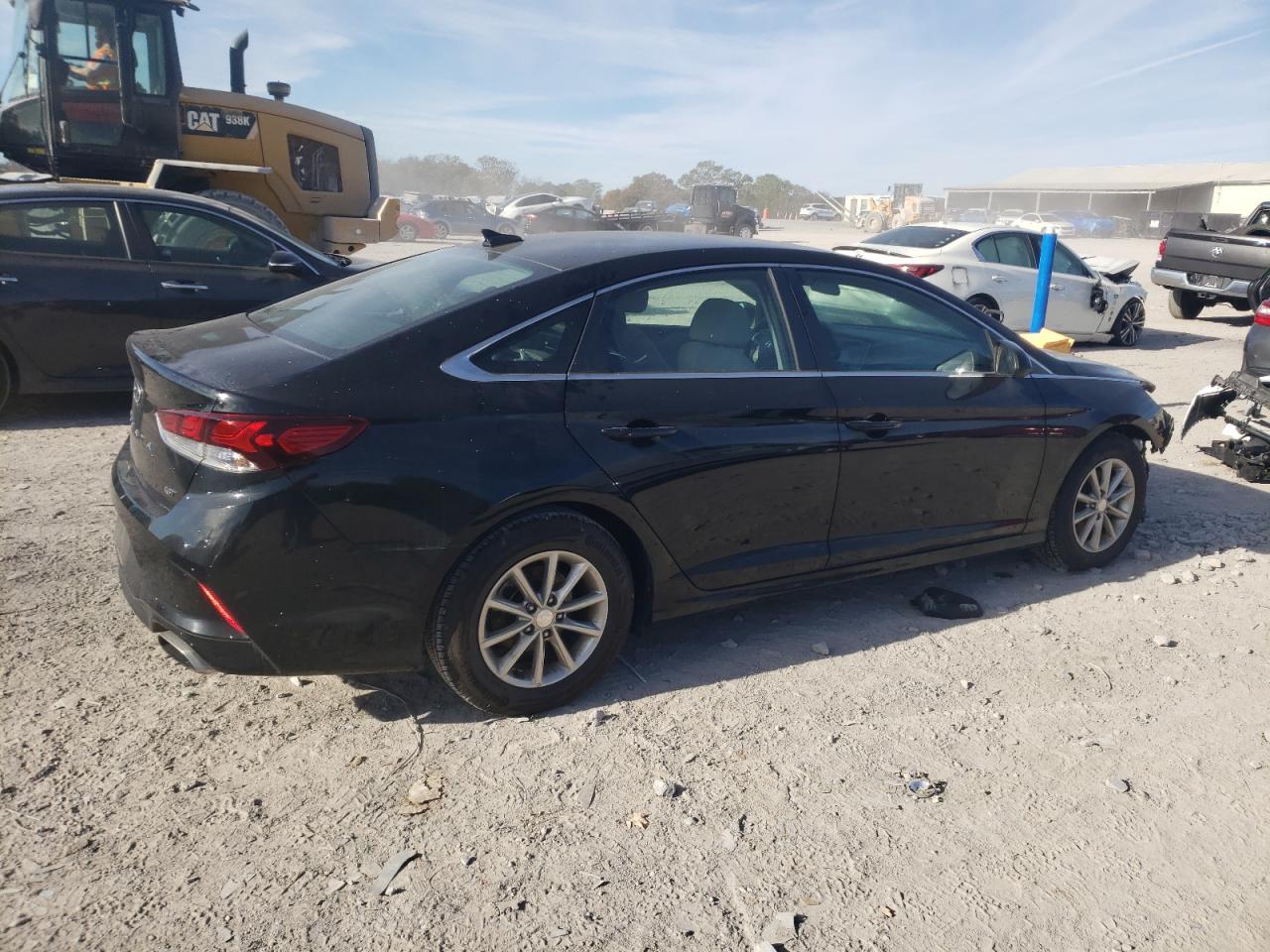 2019 Hyundai Sonata VIN 5NPE24AA2KH802313 Copart auction photo, front end damage thumbnail 3