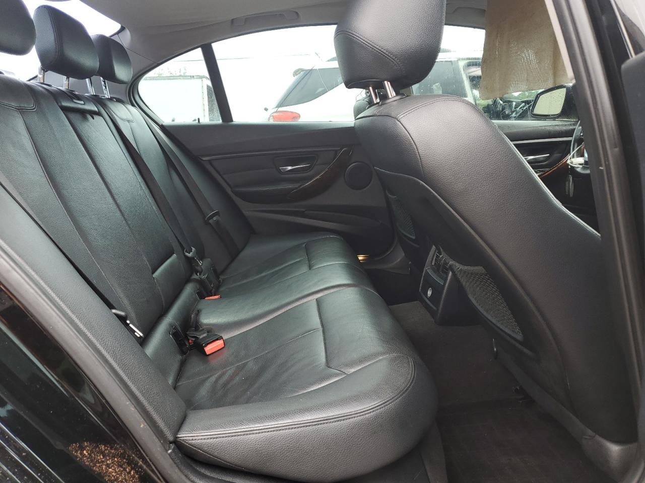 2014 BMW 3er VIN WBA3A5C50EF605068 Copart auction photo, mechanical damage thumbnail 10