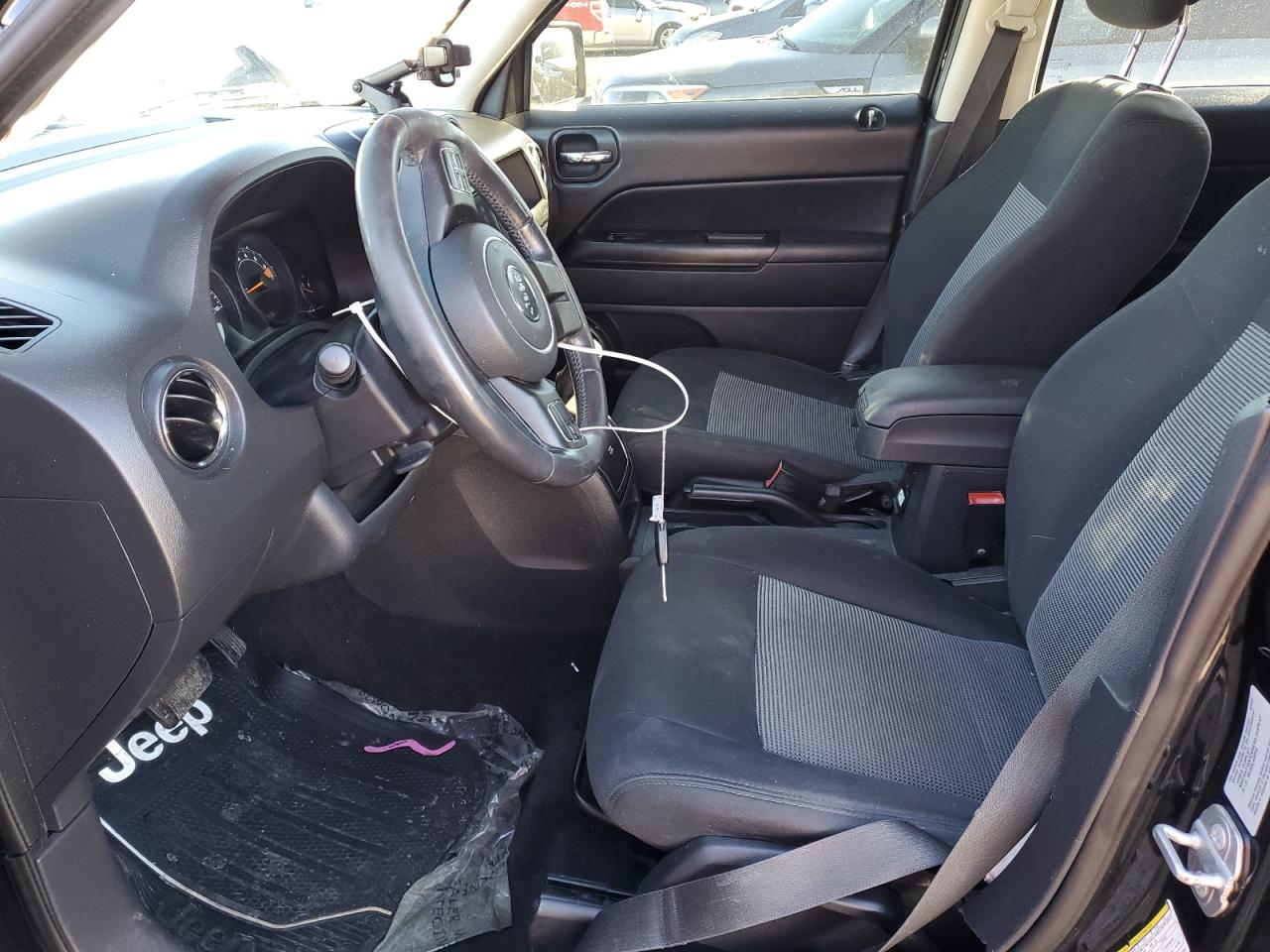 2015 Jeep Liberty (Patriot) VIN 1C4NJRFB2FD184424 Copart auction photo, side / mechanical damage thumbnail 7