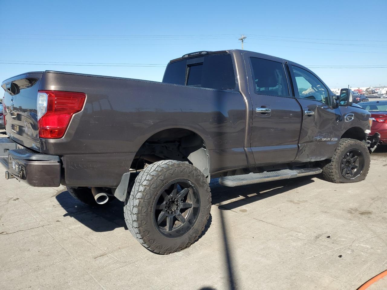 2017 Nissan Titan VIN 1N6BA1F27HN547900 Copart auction photo, front end / side damage thumbnail 3