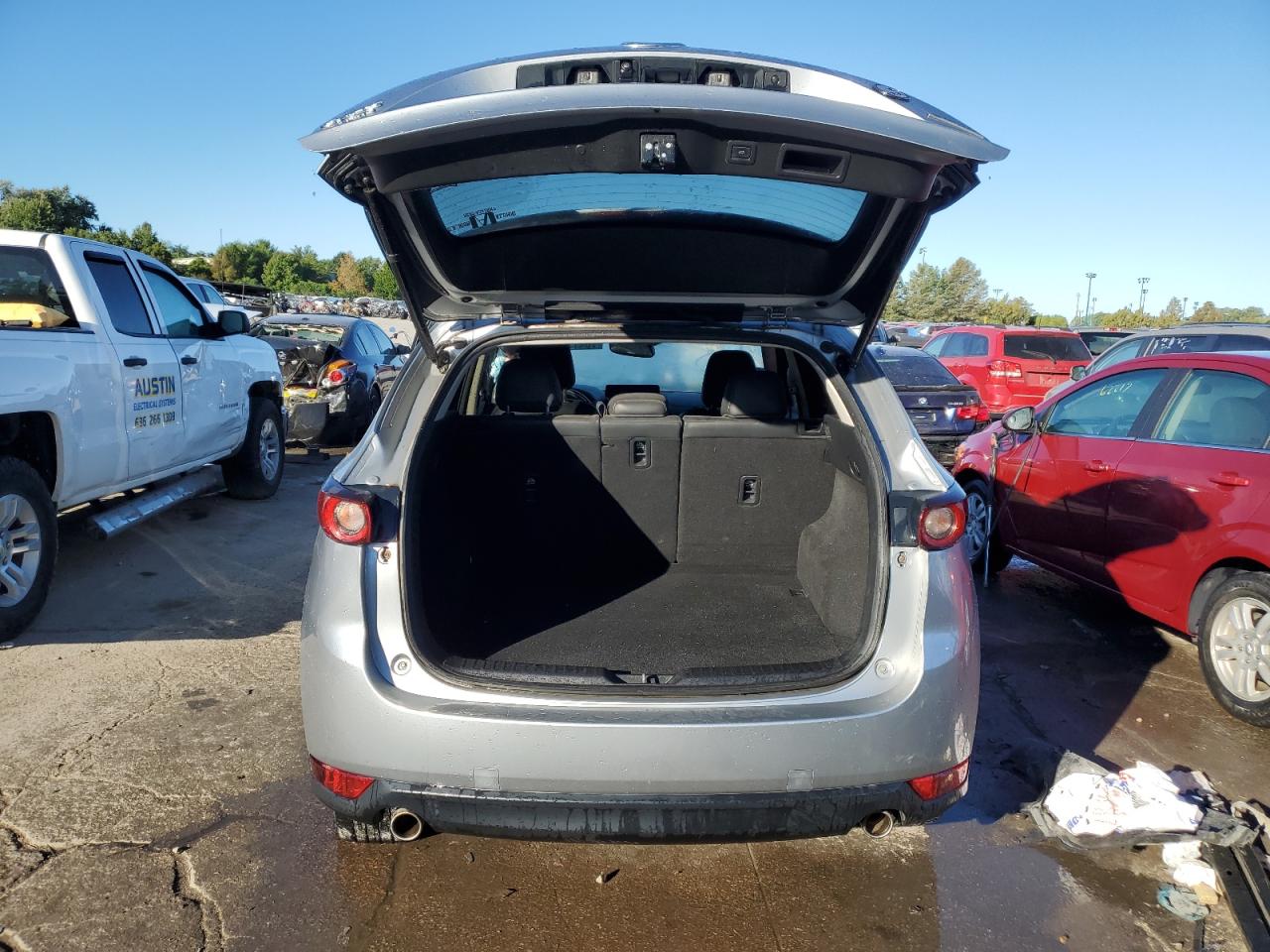 2021 Mazda CX-5 VIN JM3KFBDM6M0324373 Copart auction photo, side damage thumbnail 6