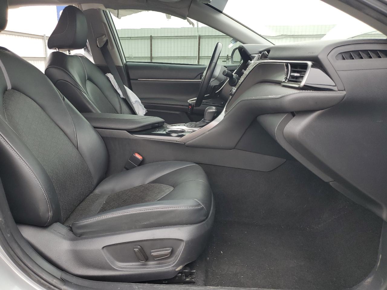 2019 Toyota Camry VIN 4T1B61HK7KU716047 Copart auction photo, side damage thumbnail 7