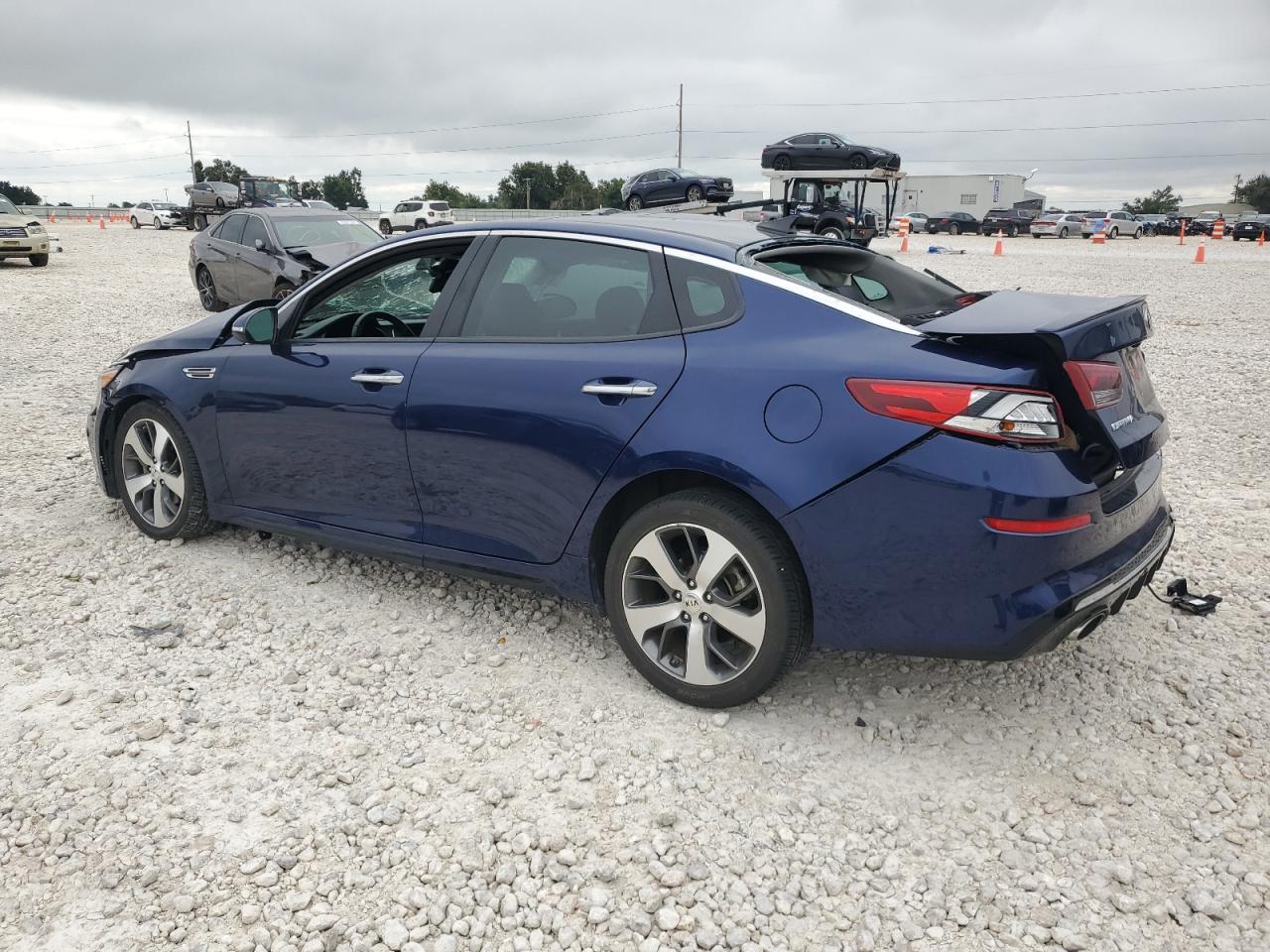 2019 KIA Optima VIN 5XXGT4L35KG376441 Copart auction photo, all over damage thumbnail 2