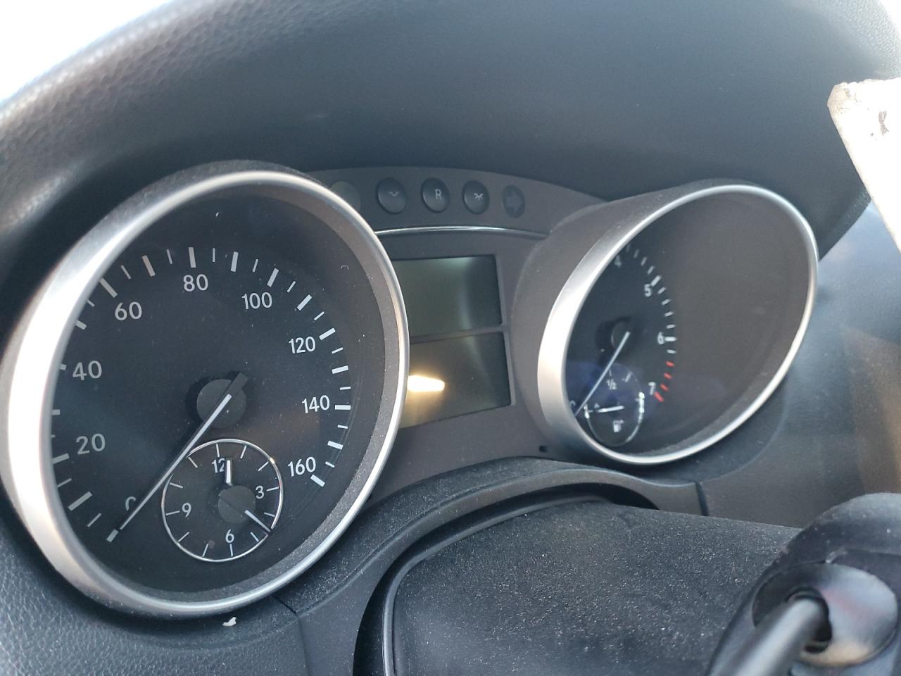 2009 Mercedes-Benz M-klasse VIN 4JGBB72E69A453840 Copart auction photo, all over damage thumbnail 9