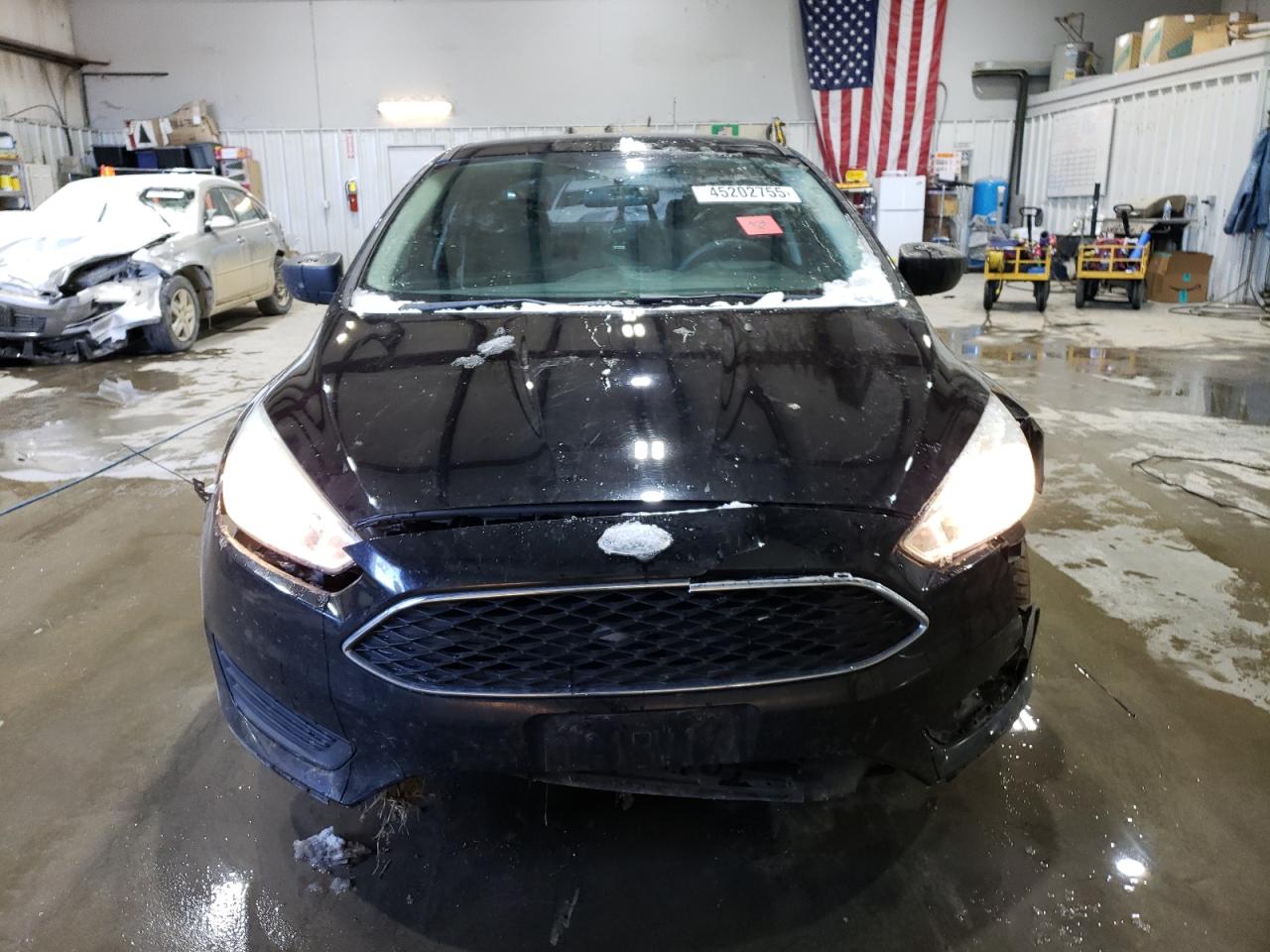 2017 Ford Focus VIN 1FADP3E22HL228686 Copart auction photo, front end / hail damage thumbnail 5