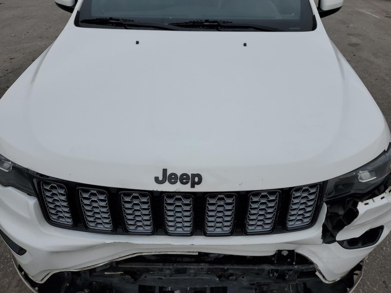 2018 Jeep Grand Cherokee VIN 1C4RJFAG2JC202275 Copart auction photo, front end damage thumbnail 13